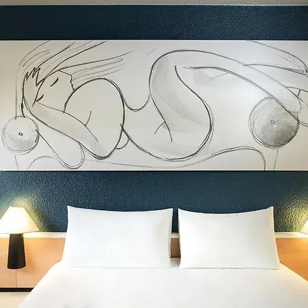 Ibis Hotel