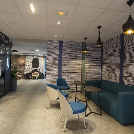 Ibis Hotel 3*