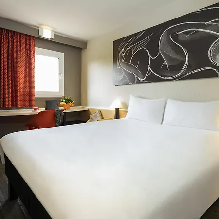 Ibis Hotel
