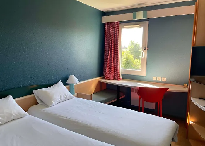 Ibis Отель 3*