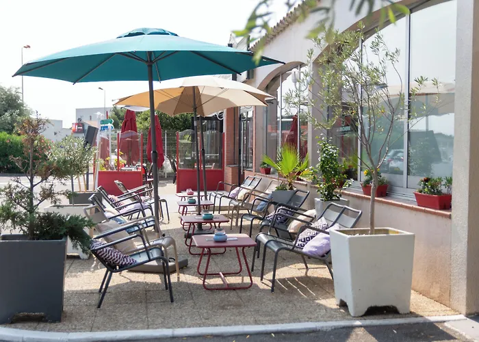 Ibis Отель