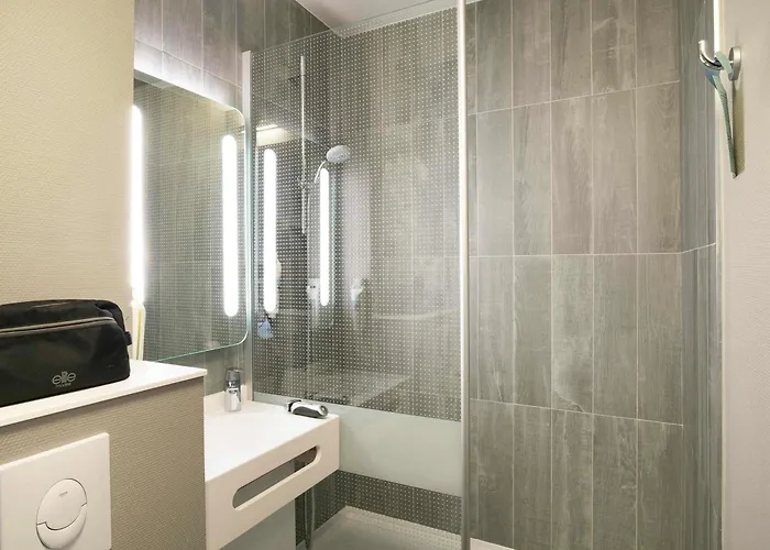 Ibis Отель 3*